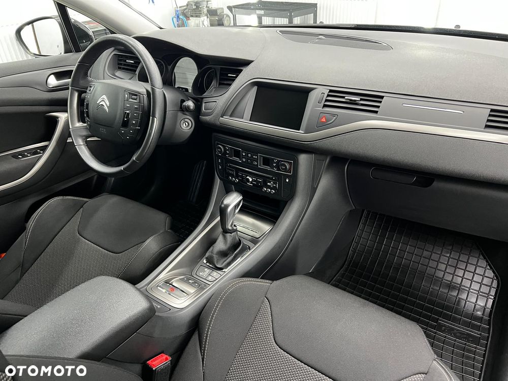 Citroën C5 HDi 165 FAP Exclusive - 17