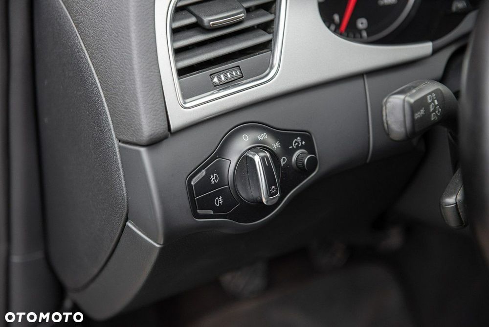 Audi A4 Avant 1.8 TFSI S line Sportpaket (plus) - 24