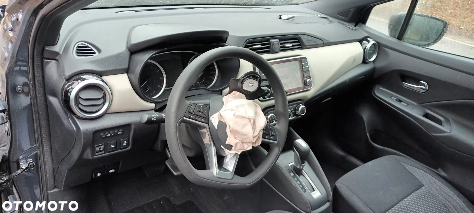 Nissan Micra 1.0 IG-T Acenta Xtronic - 11