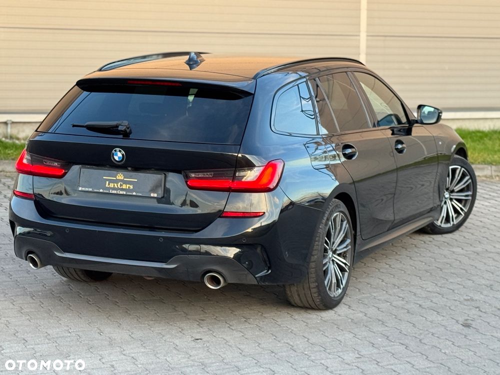 BMW Seria 3 320d Touring xDrive M Sport - 14