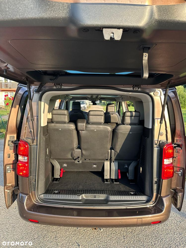 Peugeot Traveller L2 2.0 EAT8 Business VIP - 20