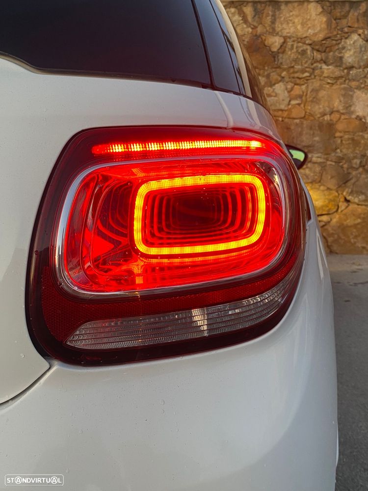 Citroën DS3 1.6 HDi Airdream Sport Chic - 11