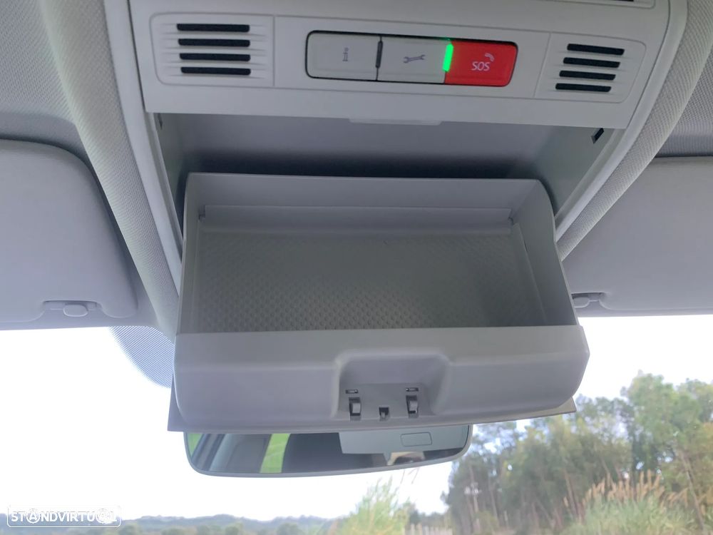 VW e-Golf - 11