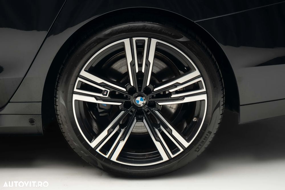 BMW Seria 7 - 12