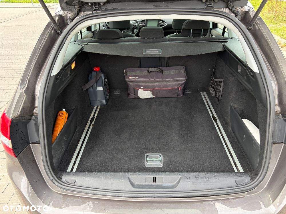 Peugeot 308 1.2 PureTech Active S&S - 8