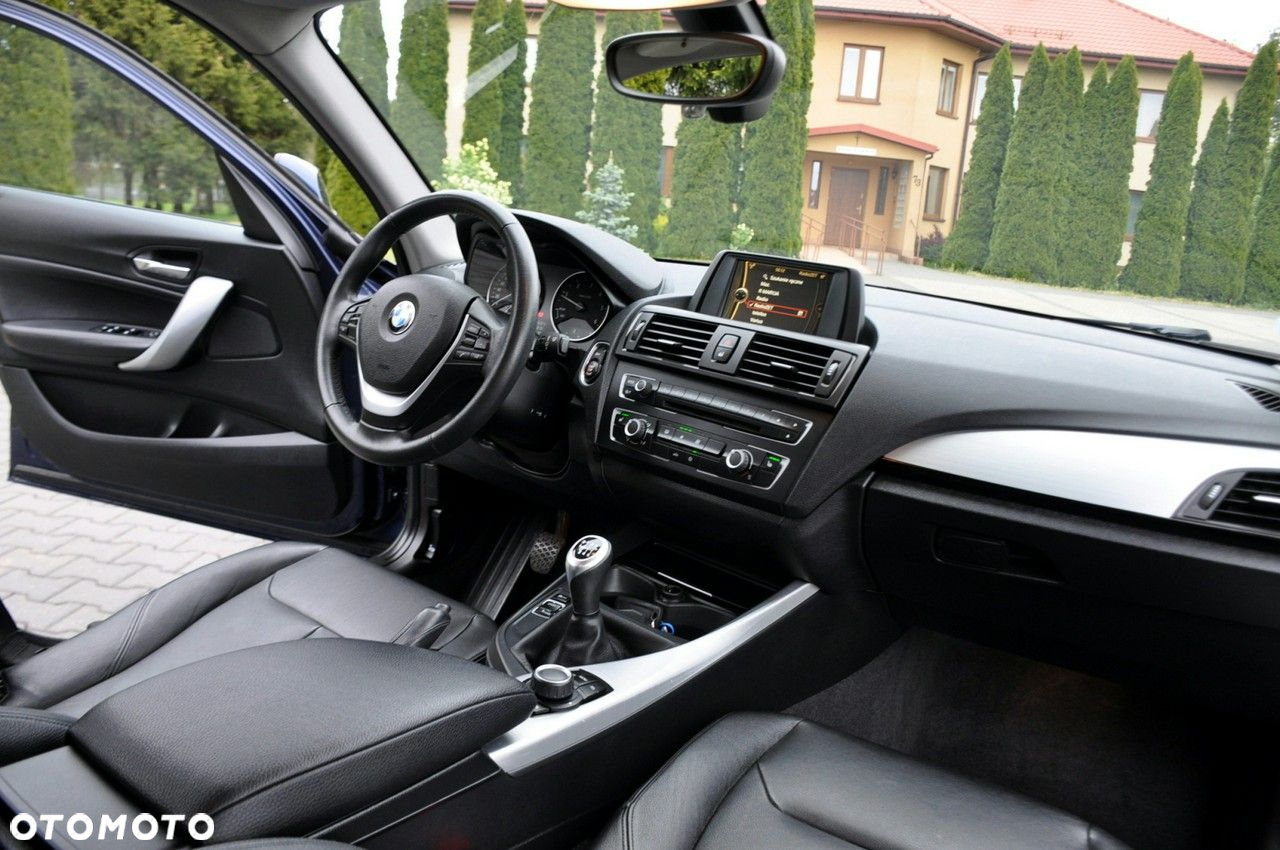 BMW Seria 1 - 25