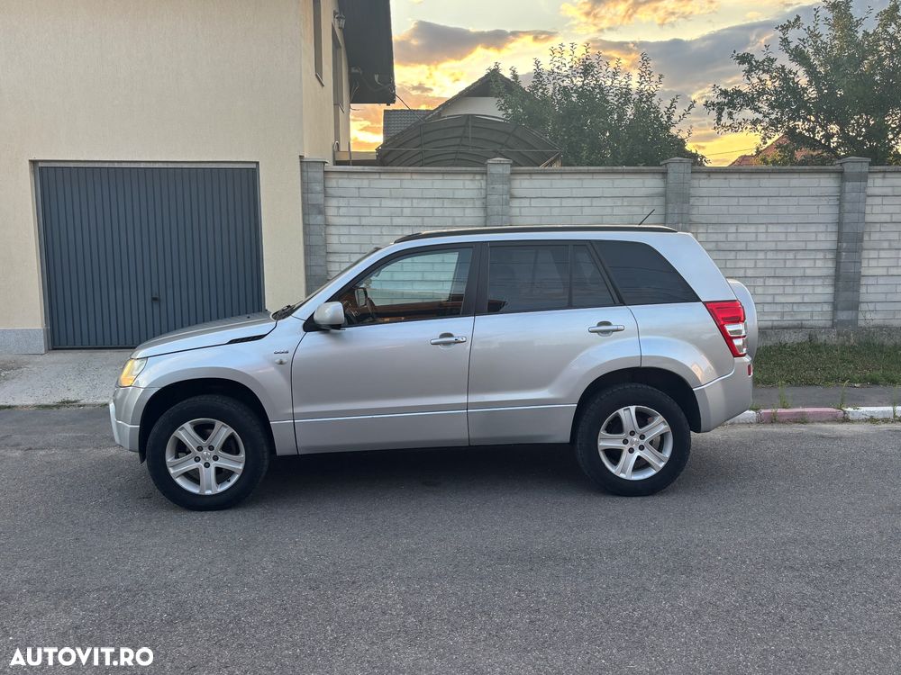 Suzuki Grand Vitara 1.9 DDiS Club - 3