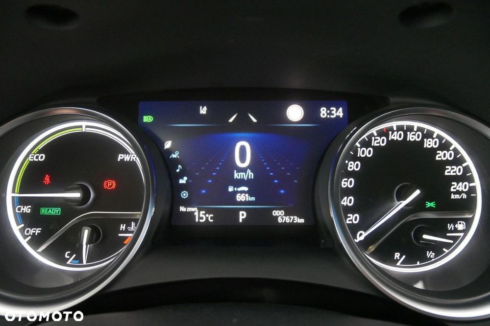 Toyota Camry 2.5 Hybrid Comfort CVT - 9