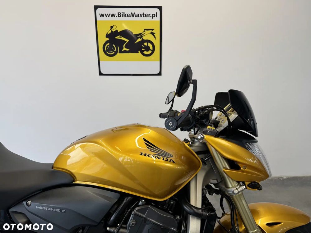 Honda CB - 10