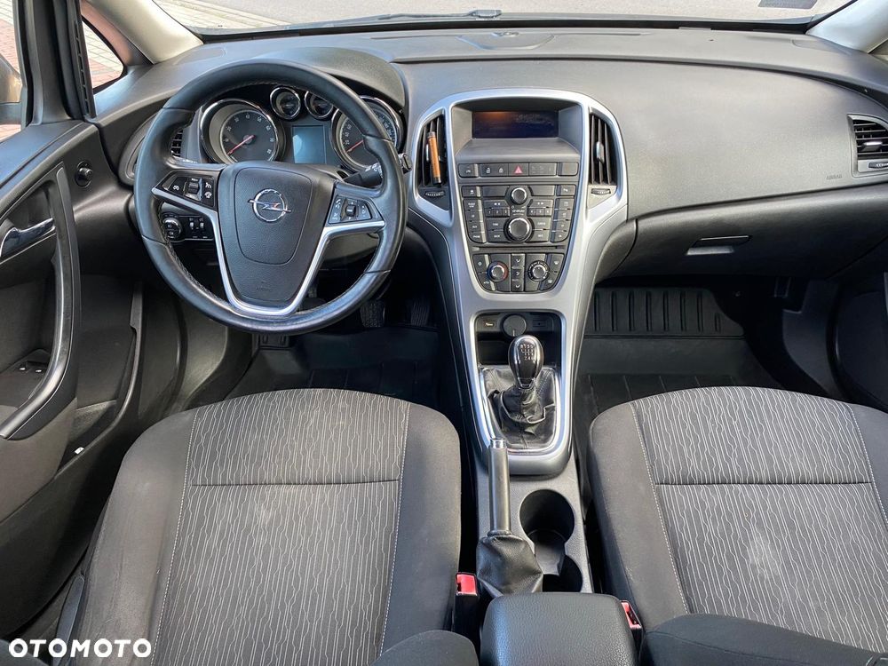 Opel Astra 1.4 T Active EU6 - 13