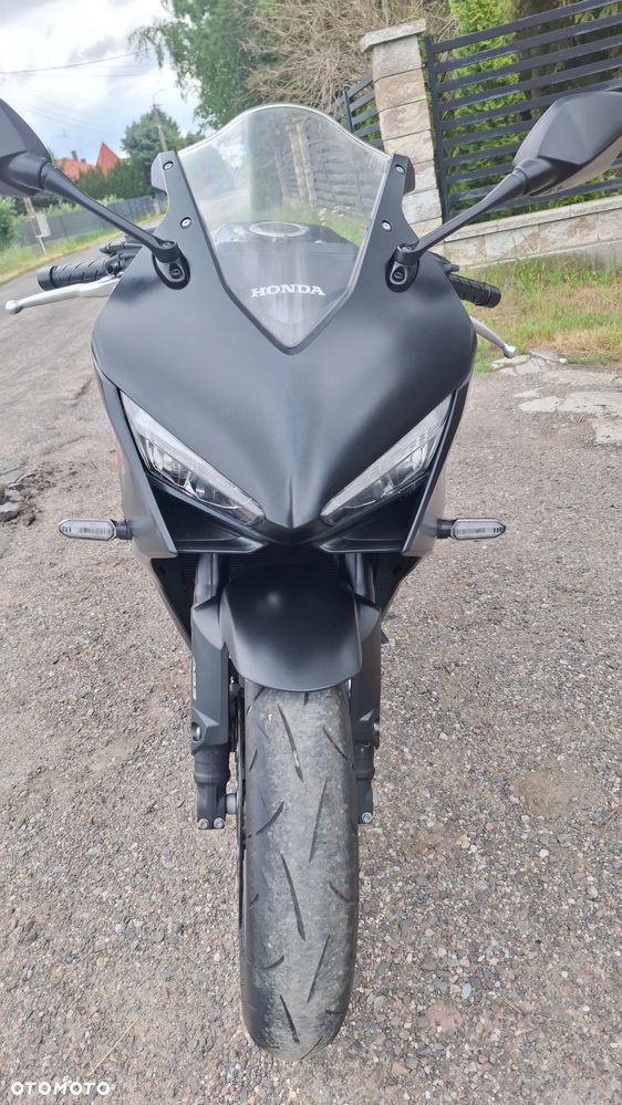 Honda CBR - 16