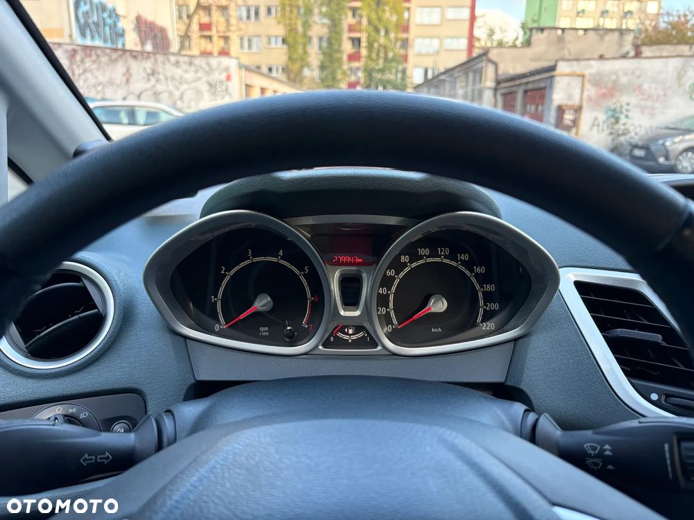 Ford Fiesta 2009 photo 5