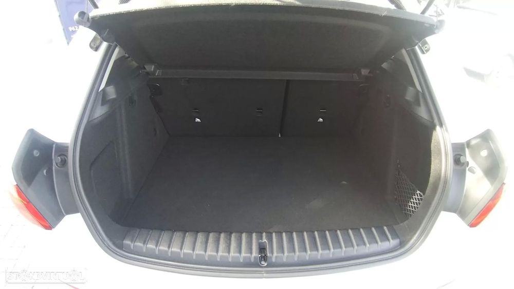 BMW 116 d Pack Essence - 5