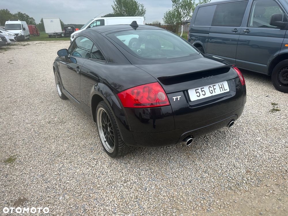 Audi TT Coupé 1.8 T quattro - 4