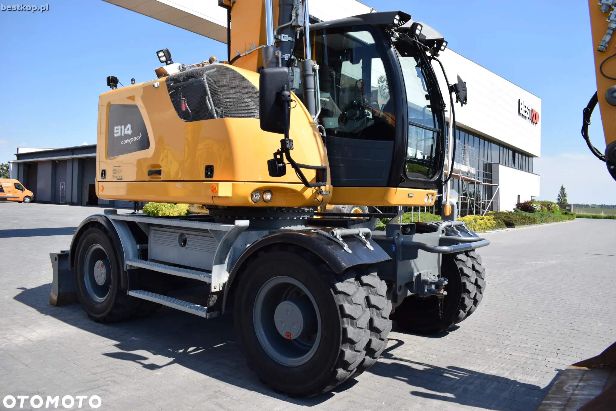 Liebherr A914 Compact Litronic - 2