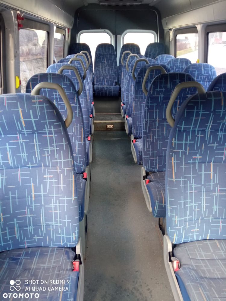 Volkswagen CRAFTER 19+1 - 8