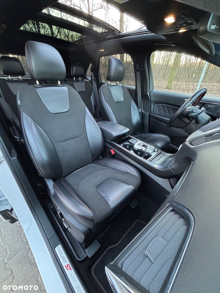 Ford Edge 2.0 EcoBlue Twin-Turbo 4WD ST-Line - 17