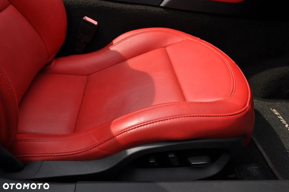 Chevrolet Corvette Stingray 3LT 6.2 V8 Automatik - 25