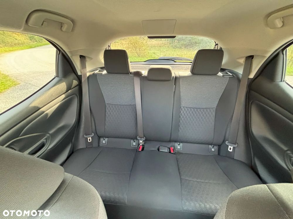 Toyota Yaris 1.5 Comfort - 20