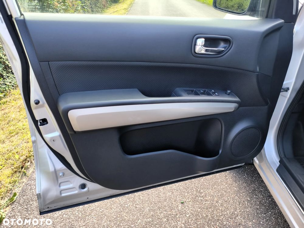 Nissan X-Trail - 22
