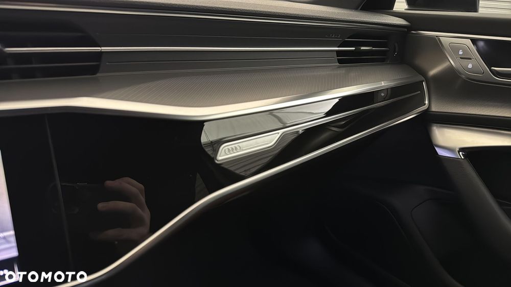 Audi A6 Avant - 25