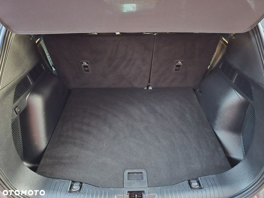 Ford Kuga 2.0 EcoBlue 4x4 ST-LINE - 36