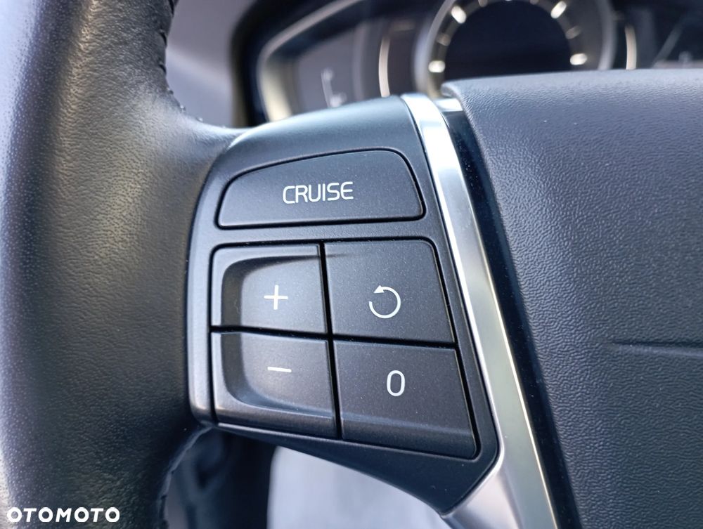 Volvo XC 60 D3 Geartronic Ocean Race - 26