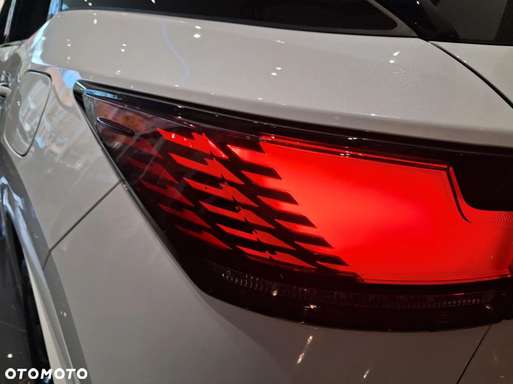 Lexus RX 500h F Sport - 8