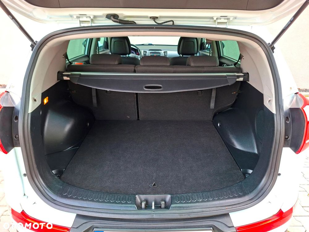 Kia Sportage 1.6 GDI Business Line L 2WD - 26