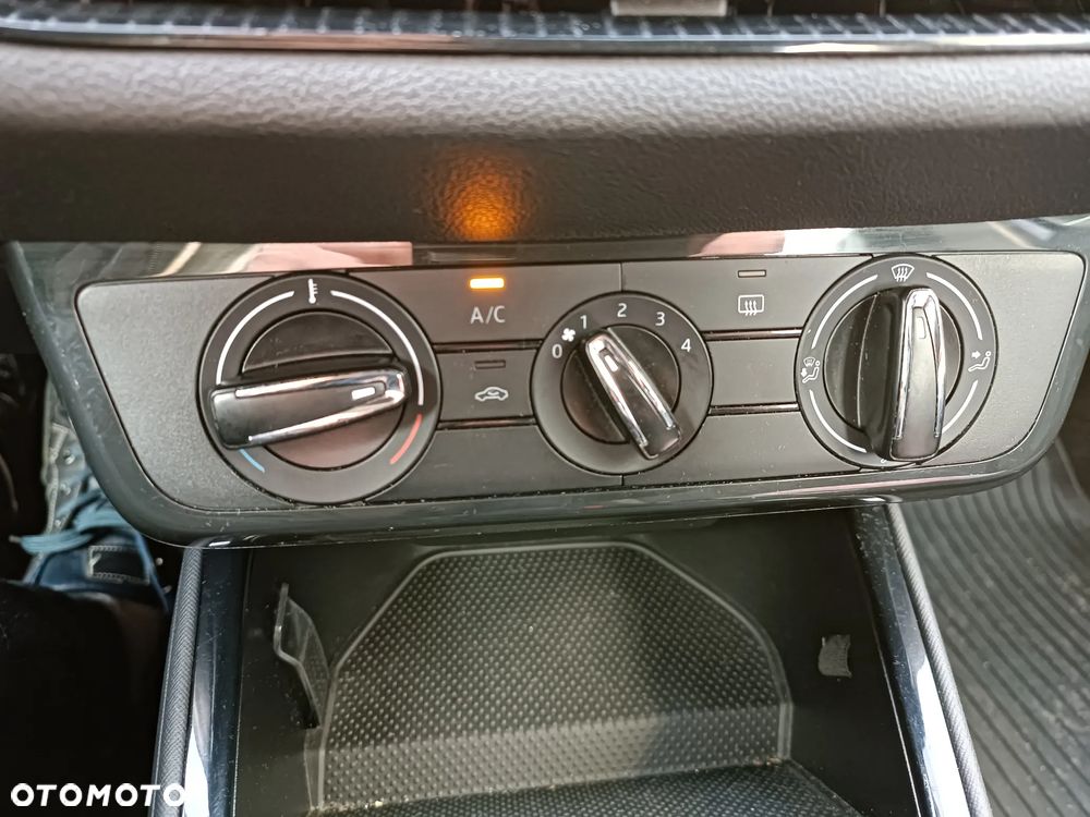 Skoda Fabia 1.0 Active - 17