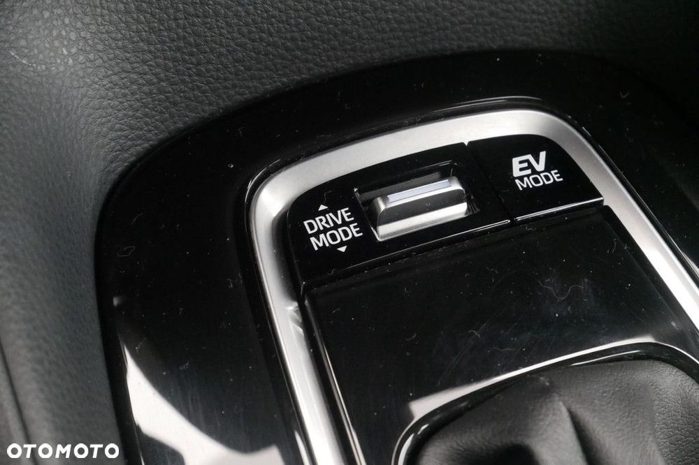 Toyota Corolla 1.8 Hybrid Comfort - 19