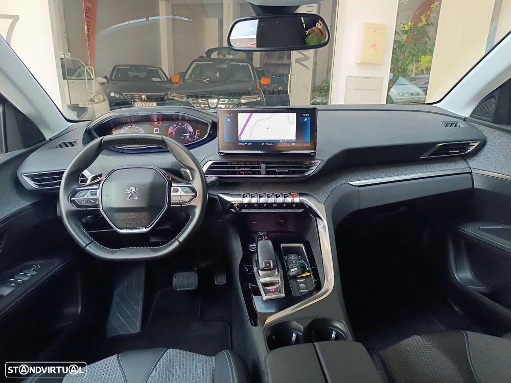 Peugeot 3008 1.2 PureTech Allure EAT8 - 14