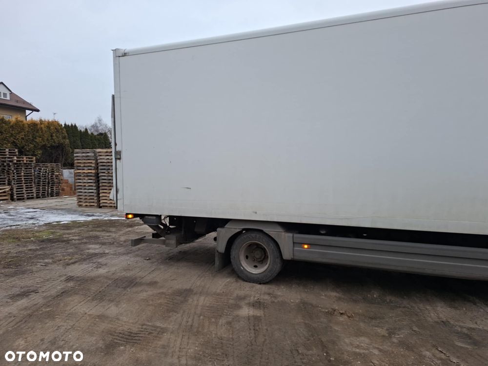 Mercedes-Benz ATEGON - 8