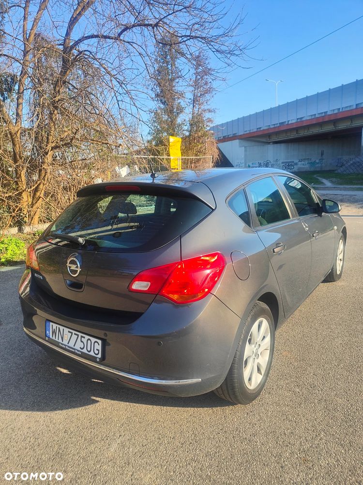Opel Astra 1.6 Active EU6 - 4