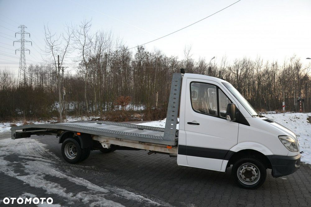 Mercedes-Benz Sprinter - 4