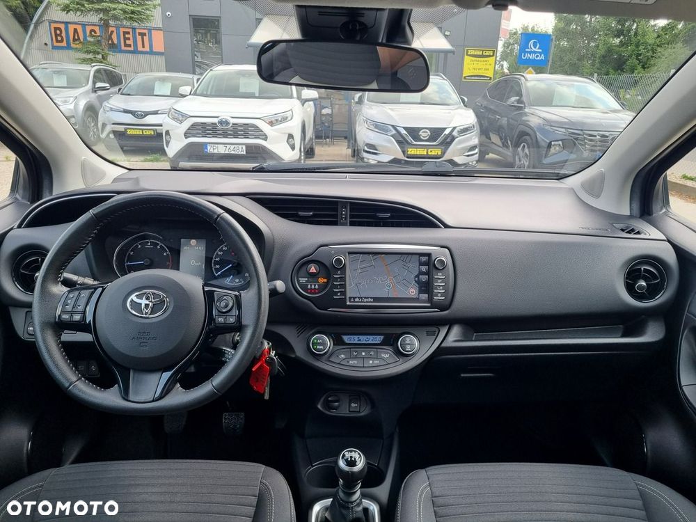 Toyota Yaris 1.5 Active - 14