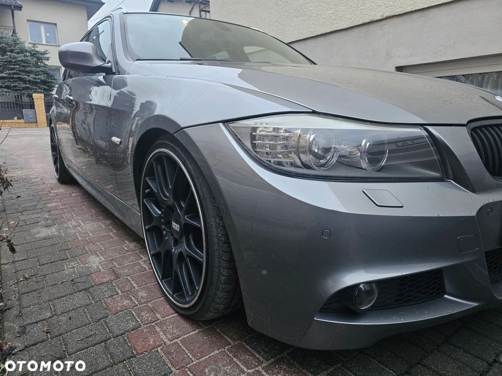 BMW Seria 3 335i xDrive - 8