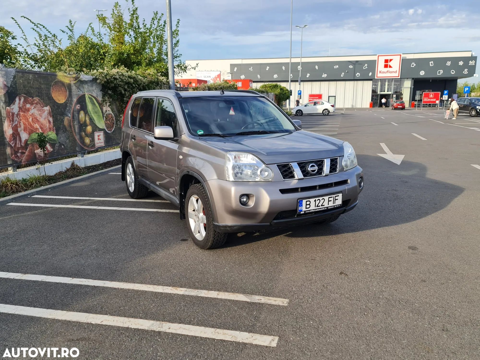 Nissan X-Trail 2.0 dCi 4x4 DPF XE - 1