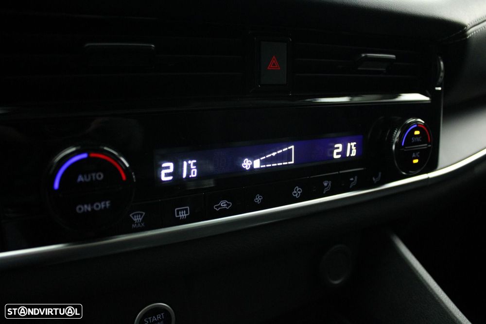 Nissan Qashqai 1.3 DIG-T N-Connecta - 20