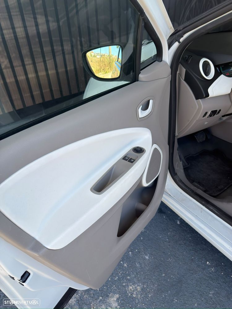 Renault Zoe (c/ Bateria) 41 kwh Life - 13
