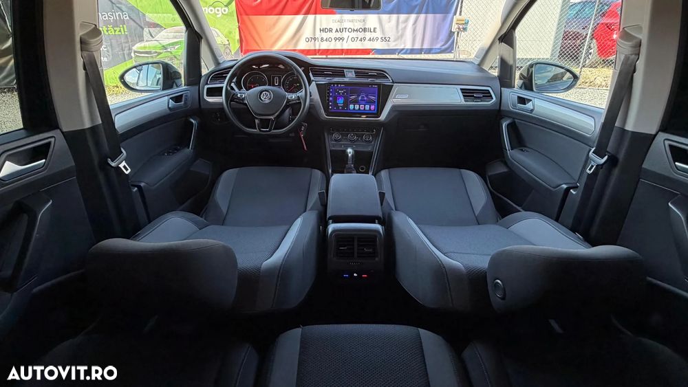 Volkswagen Touran - 7