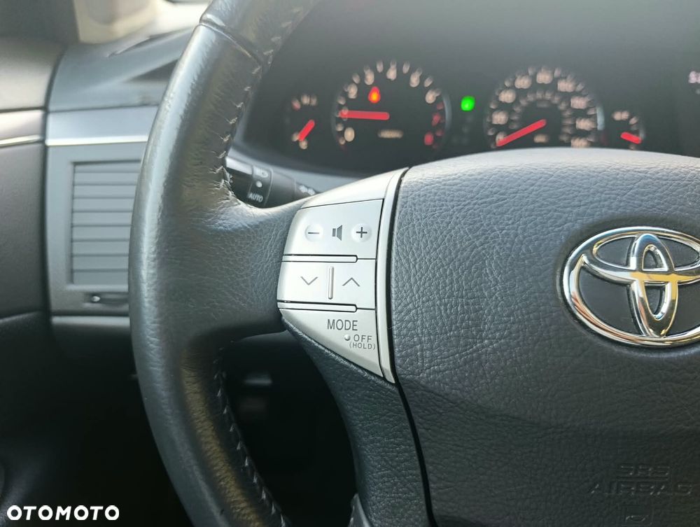 Toyota Avalon - 15