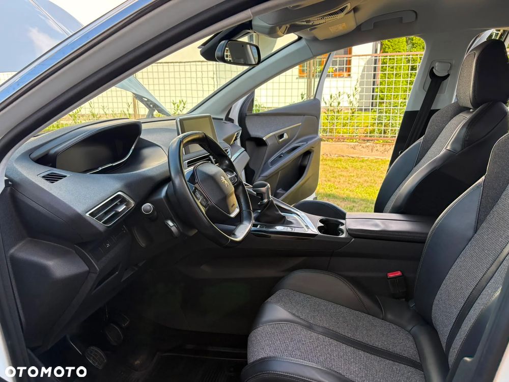 Peugeot 3008 1.6 BlueHDi Allure S&S - 14