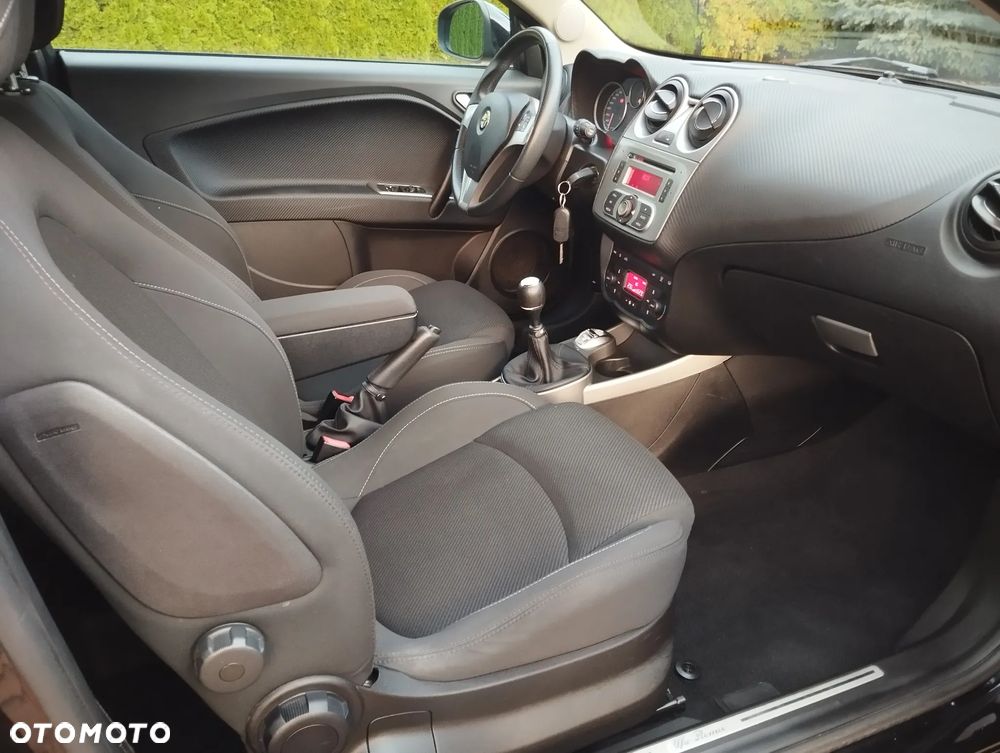 Alfa Romeo Mito - 14