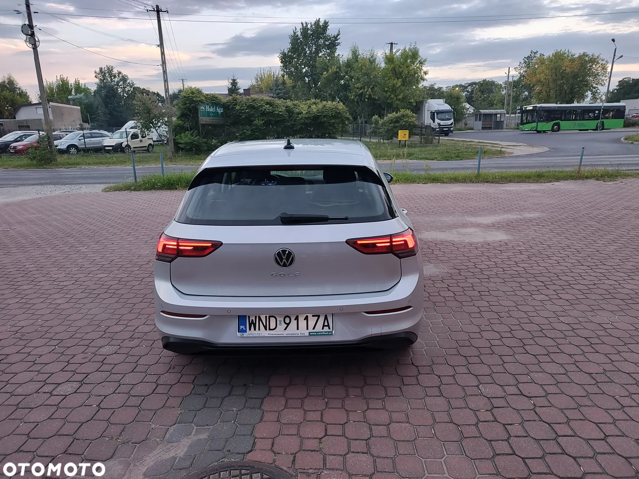 Volkswagen Golf VIII 2.0 TDI Style - 3