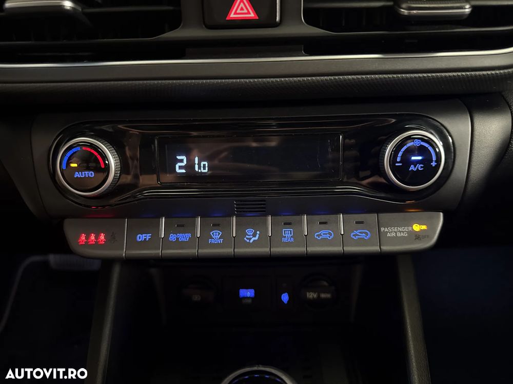 Hyundai KONA - 18