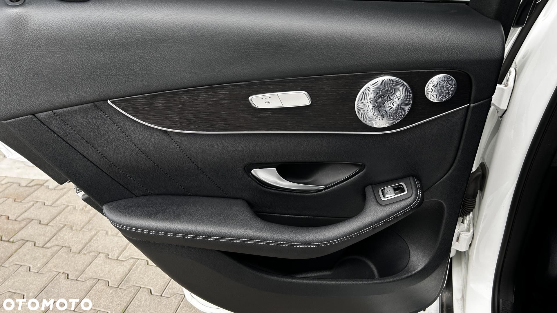 Mercedes-Benz GLC 300 4-Matic - 27