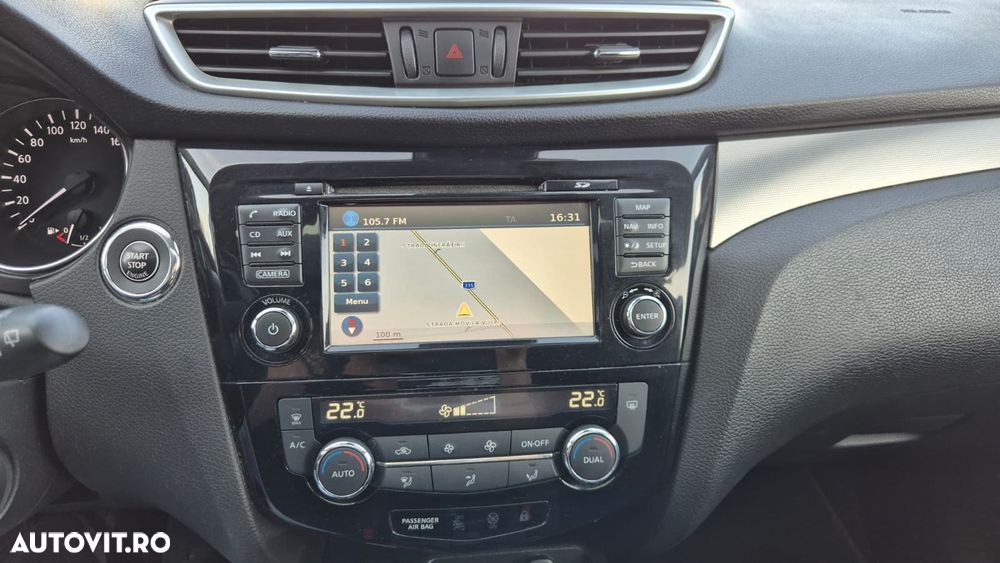 Nissan Qashqai 1.5 DCI Start/Stop N-Connecta - 11