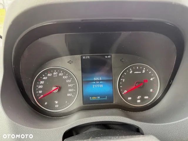 Mercedes-Benz SPRINTER - 12