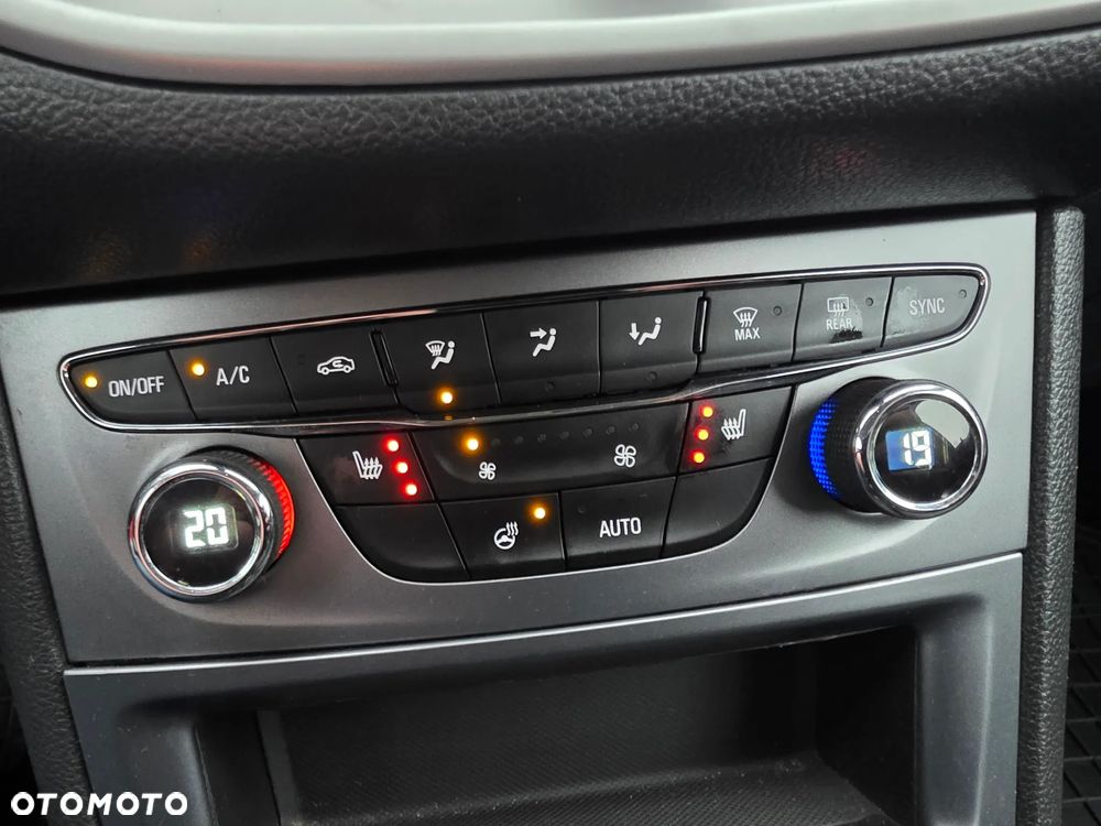 Opel Astra 1.6 D Start/Stop Edition - 14